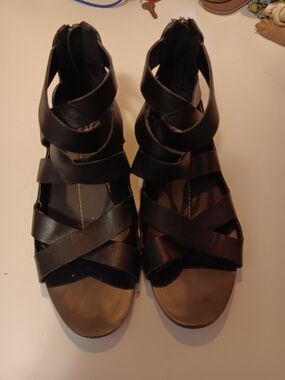 Dolce Vita Black Leather Crisscross Ankle Sandals